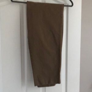 Talbots Ladies Brown cropped slacks size 16.
